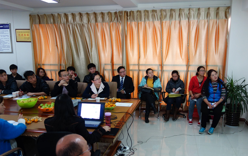 天度第四屆客戶沙龍及網(wǎng)絡(luò)營銷分享會于2013年10月23日舉行，30余家客戶參加了本次沙龍和講座，并給予高度贊許和認可。事實證明，天度在不斷強化產(chǎn)品和服務(wù)品質(zhì)的同時，我們還持續(xù)不斷加強對客戶網(wǎng)站運營和營銷推廣上的支持。選擇天度，就是選擇了一條通往新媒體營銷和電子商務(wù)的捷徑。