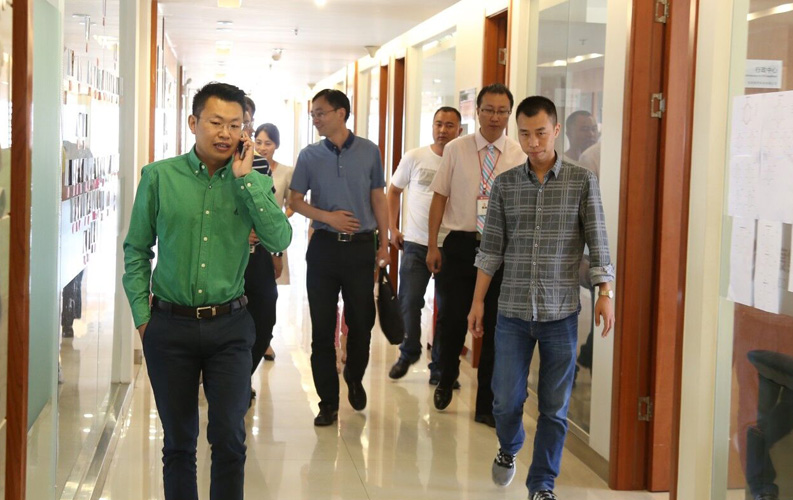 重慶天度網絡信息技術有限公司作為天度集團子公司，投資規(guī)模為1000萬元，其技術研發(fā)基地規(guī)模將達到200人左右